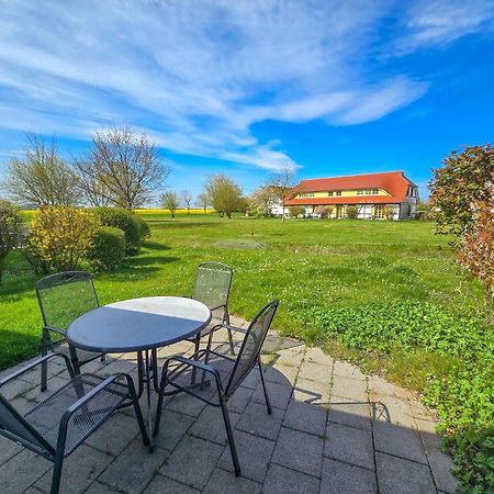 Feriendorf Rugana - Komfort Appartement Mit 1 Schlafzimmern Und Terrasse D29 Dranske Exterior photo